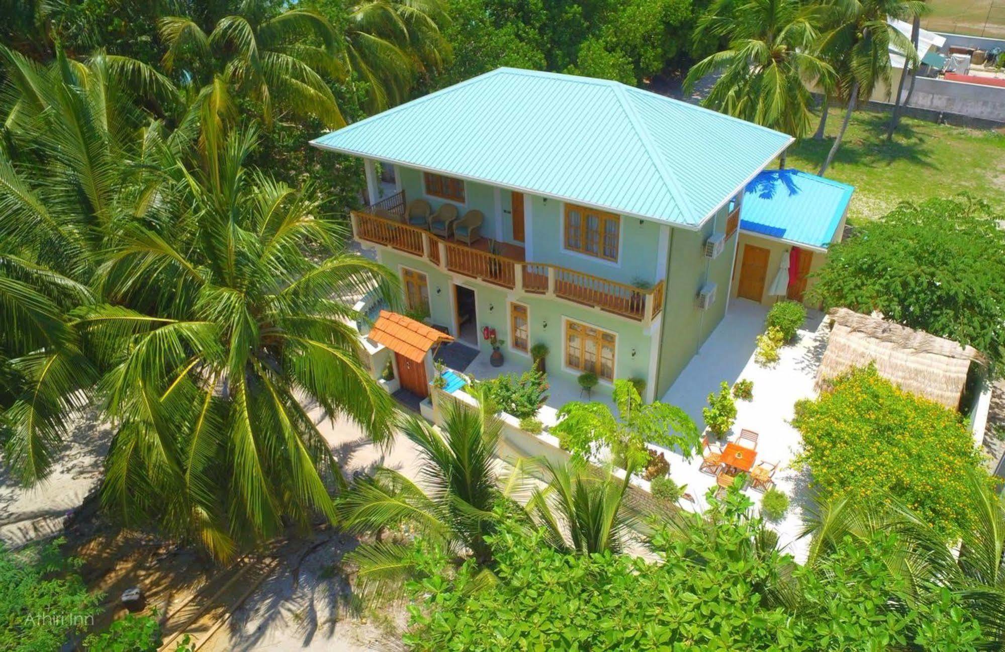 Athiri Inn Ukulhas Island Exterior photo